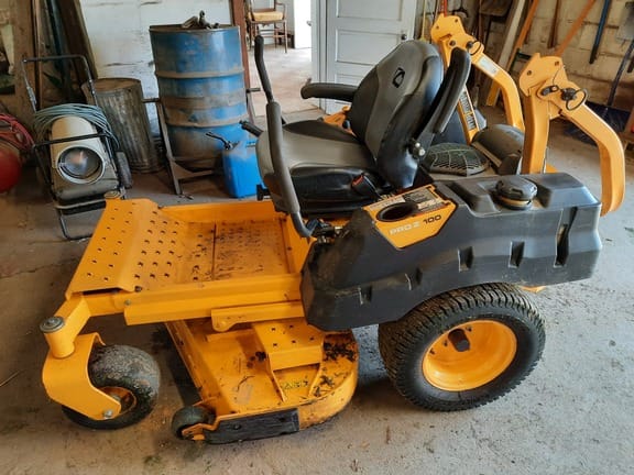 Main image Cub Cadet PRO Z 100