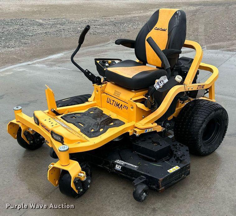 Image of Cub Cadet Ultima ZT3 Primary image