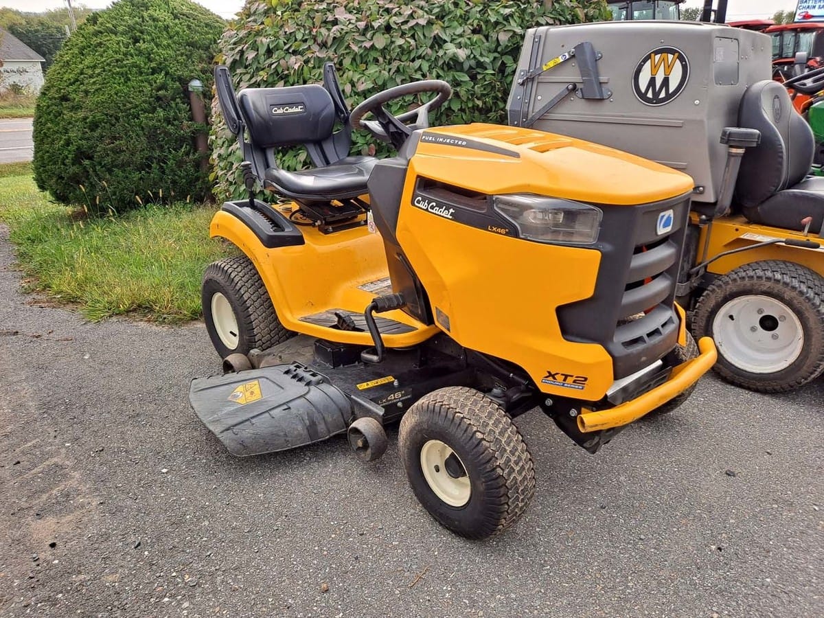 SOLD 2019 Cub Cadet XT2 LX46 Stock U72270 Other Equipment