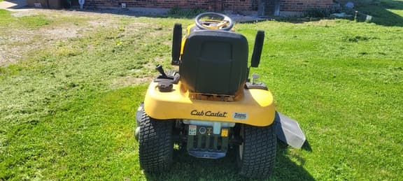 Image of Cub Cadet XT3 equipment image 2