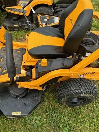 Image of Cub Cadet Ultima ZT1 equipment image 2