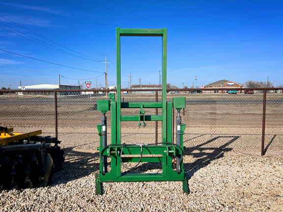 2019 DDT Distributing P1420 Equipment Image0