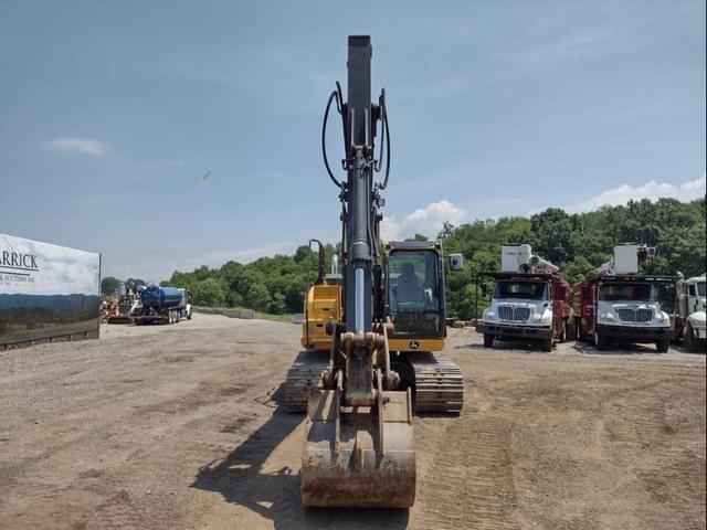 Image of John Deere 130G equipment image 1