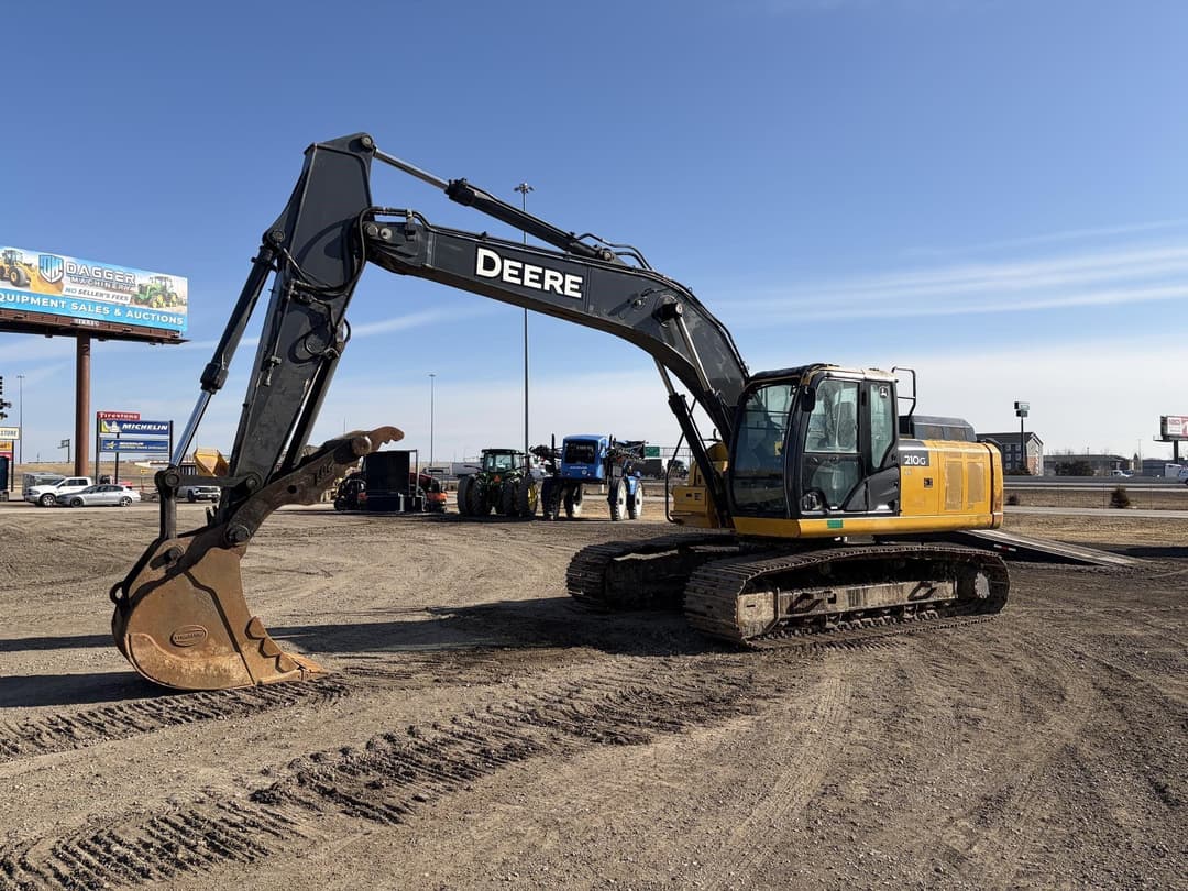 Image of John Deere 210G LC Primary image