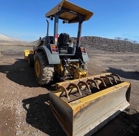 Image of John Deere 210L EP equipment image 2