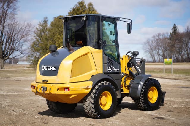 Image of John Deere 244L equipment image 4