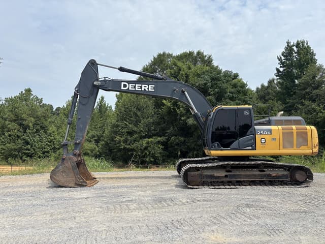 Image of John Deere 250G LC equipment image 1