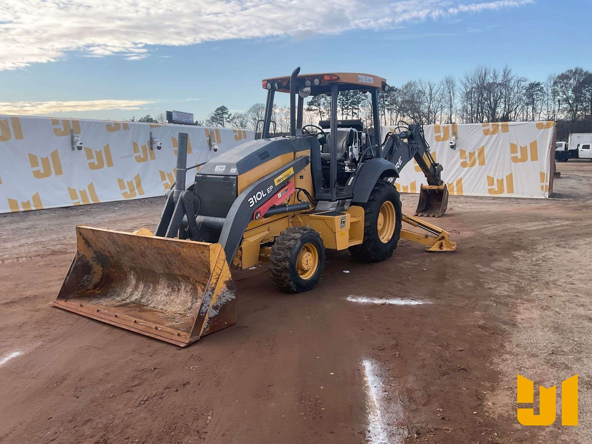 2019 John Deere 310L EP Equipment Image0