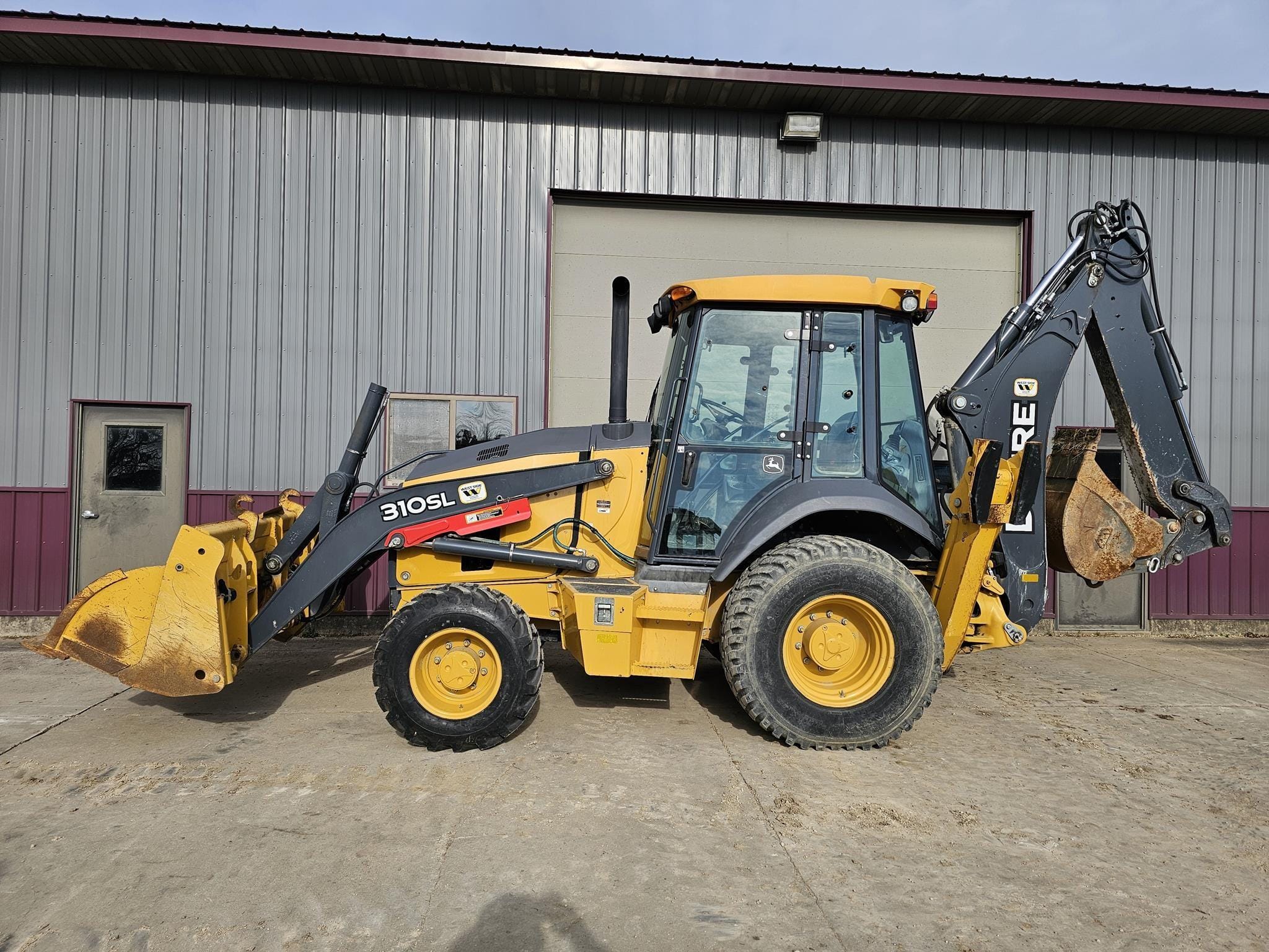 2019 John Deere 310SL Equipment Image0