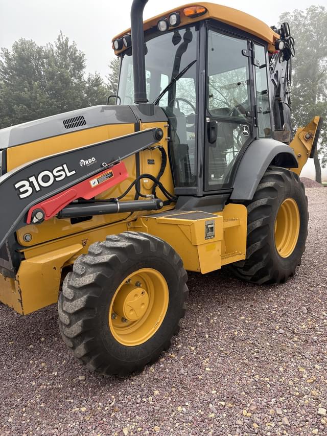 Image of John Deere 310SL equipment image 3