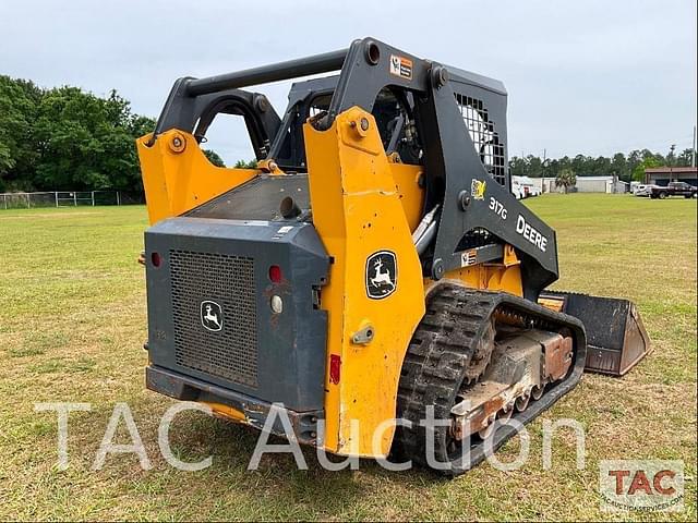 Image of John Deere 317G equipment image 4