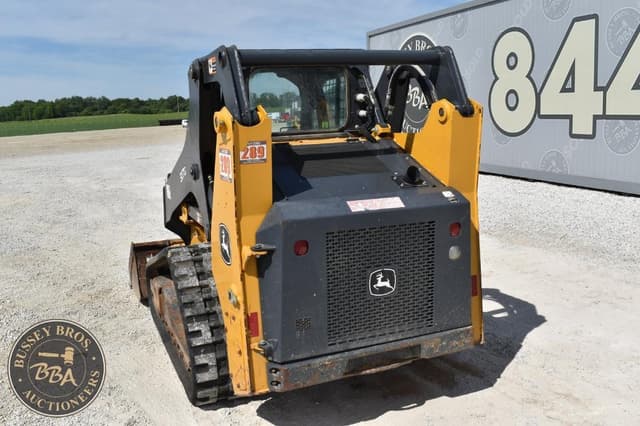 Image of John Deere 317G equipment image 2