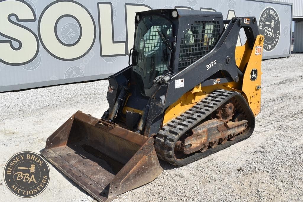 Image of John Deere 317G Primary image