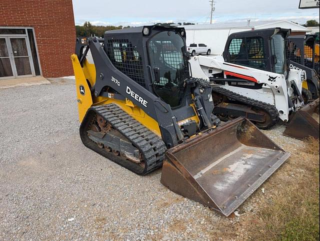 Image of John Deere 317G equipment image 3