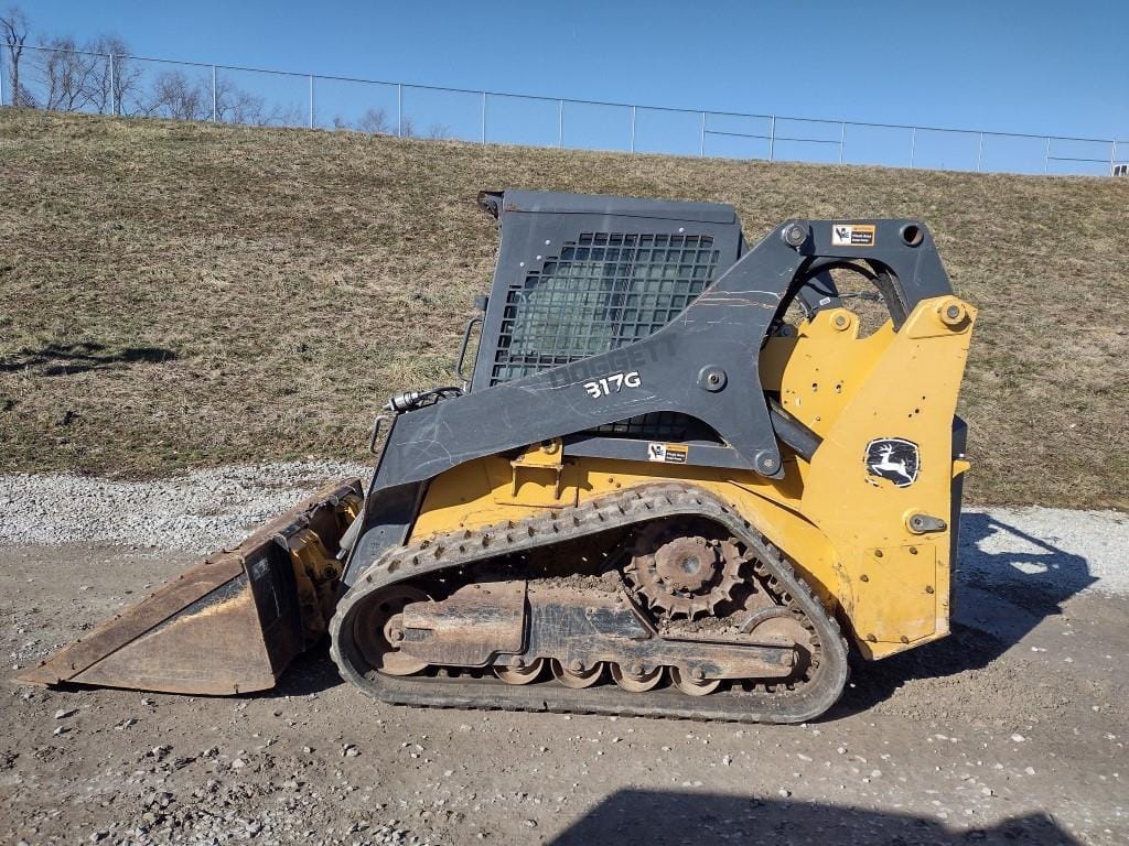 Main image John Deere 317G