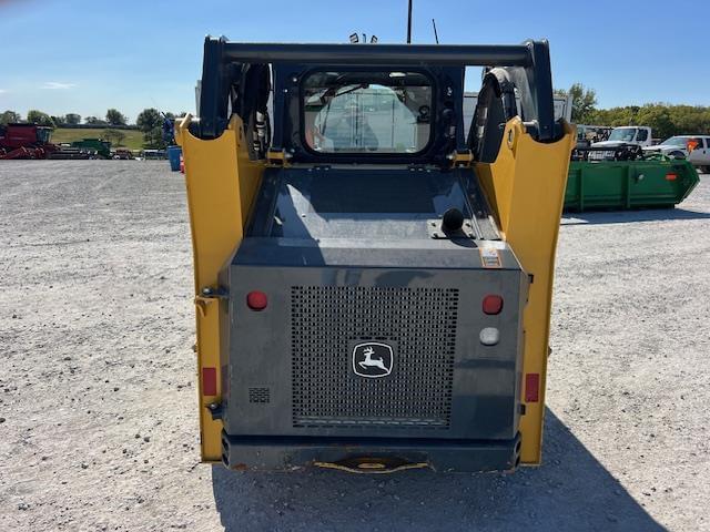 Image of John Deere 318G equipment image 4