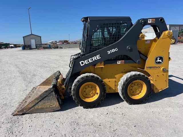 Image of John Deere 318G equipment image 1