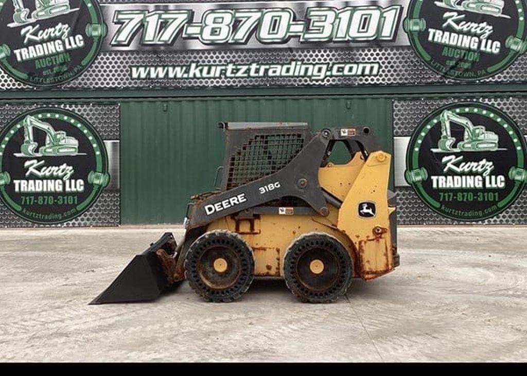 Image of John Deere 318G Primary image