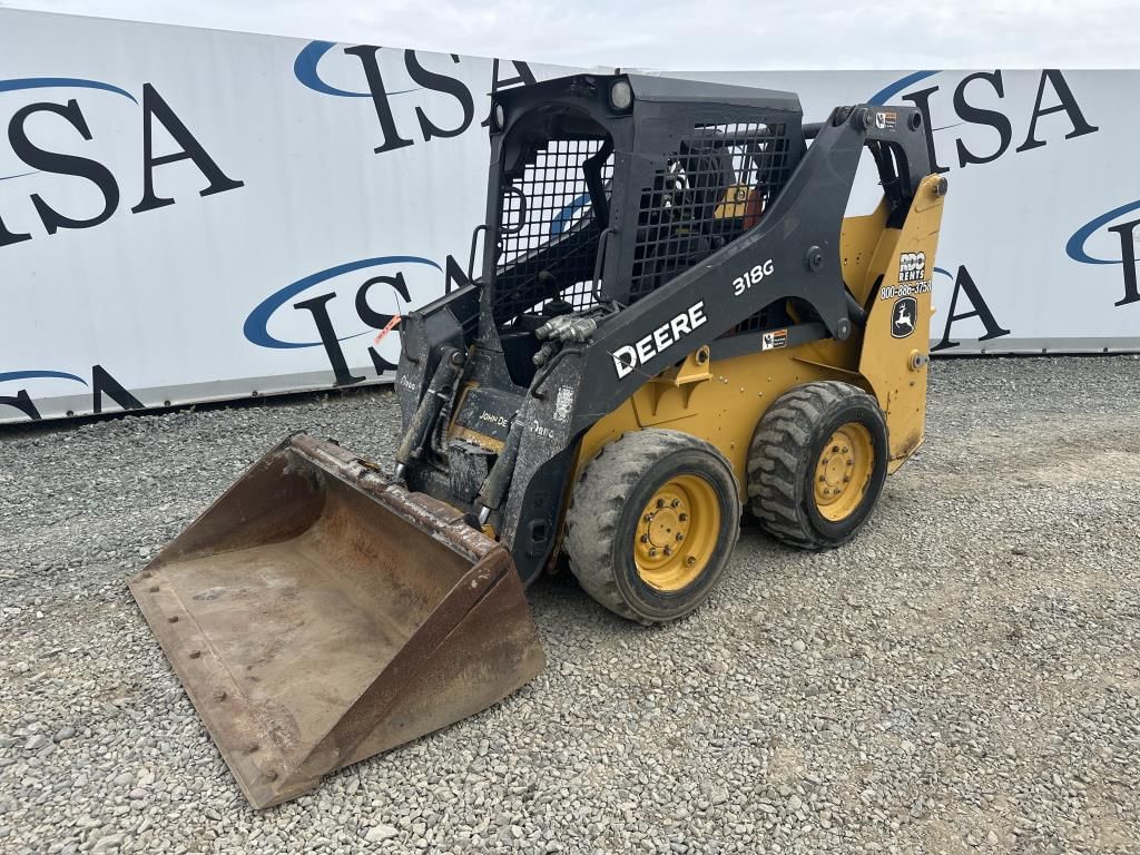 2019 John Deere 318G Equipment Image0