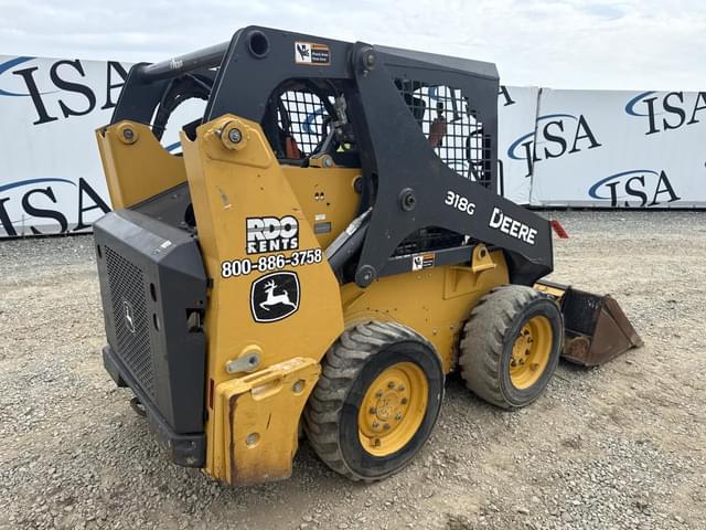Image of John Deere 318G equipment image 4