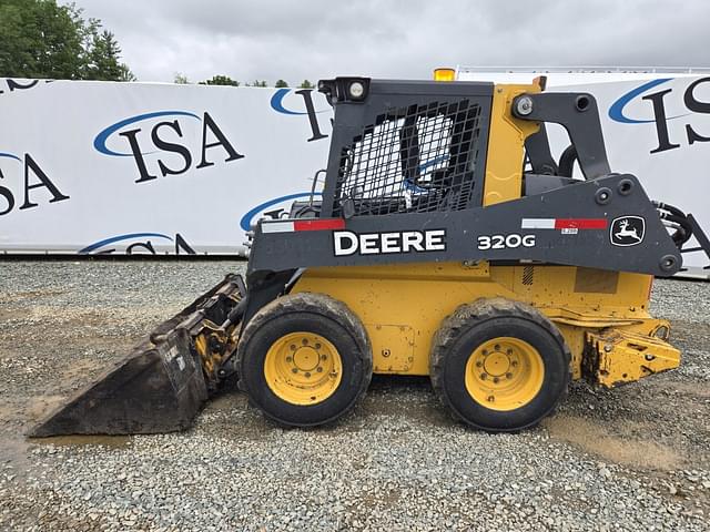 Image of John Deere 320G equipment image 1