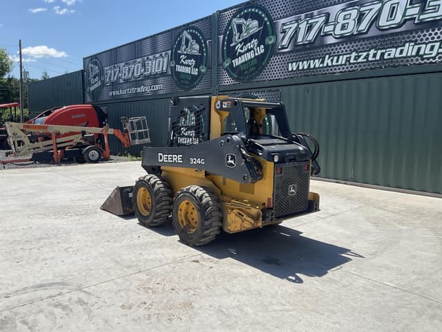 Image of John Deere 324G equipment image 1