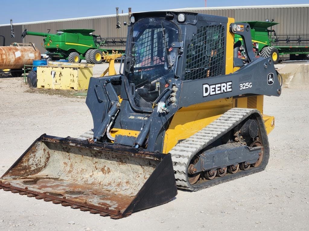 Main image John Deere 325G
