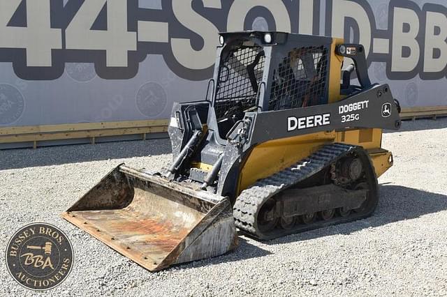 Image of John Deere 325G equipment image 3