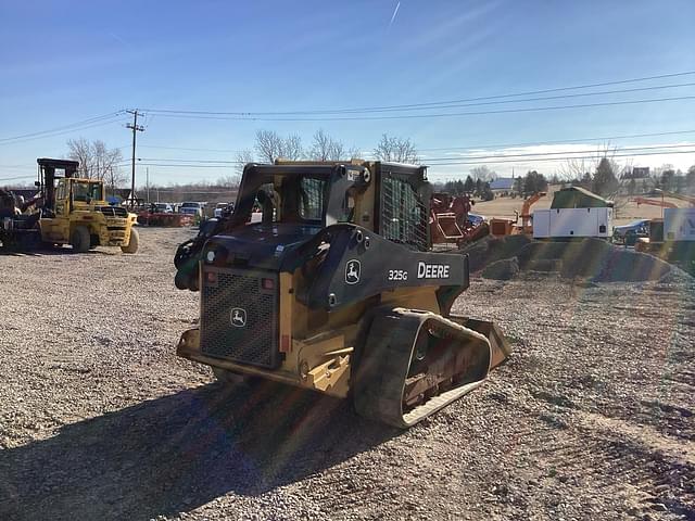 Image of John Deere 325G equipment image 4