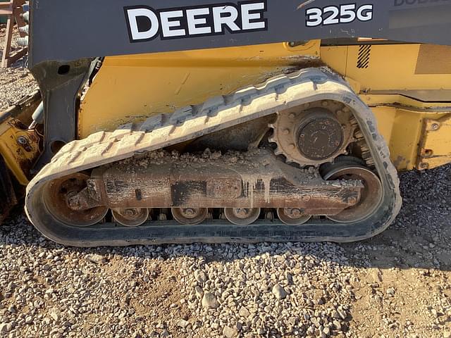 Image of John Deere 325G equipment image 1