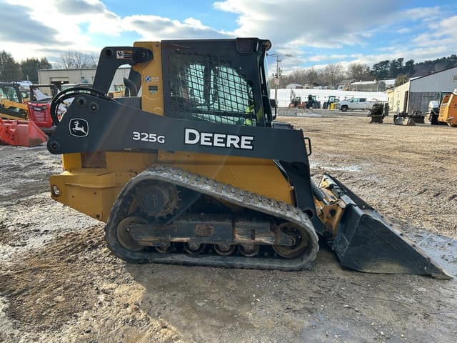 Image of John Deere 325G equipment image 4