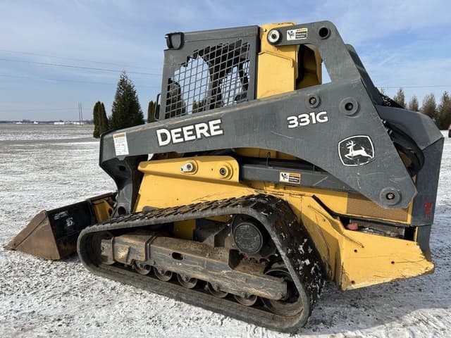 Image of John Deere 331G equipment image 4