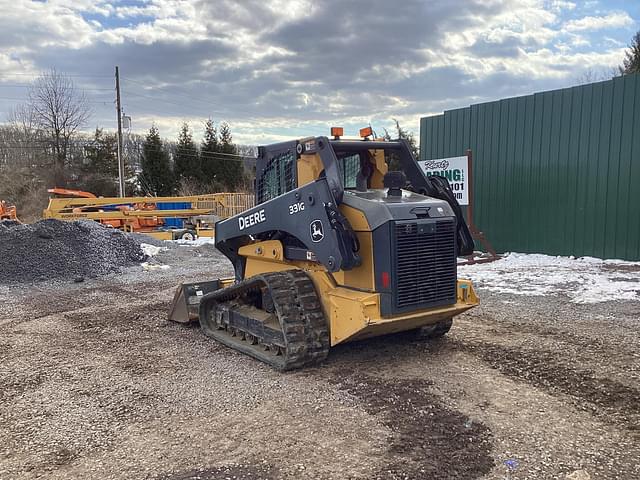 Image of John Deere 331G equipment image 2