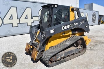 Main image John Deere 333G