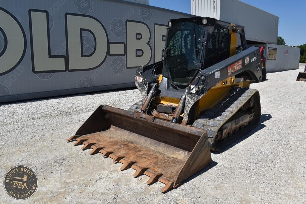 Image of John Deere 333G Primary image