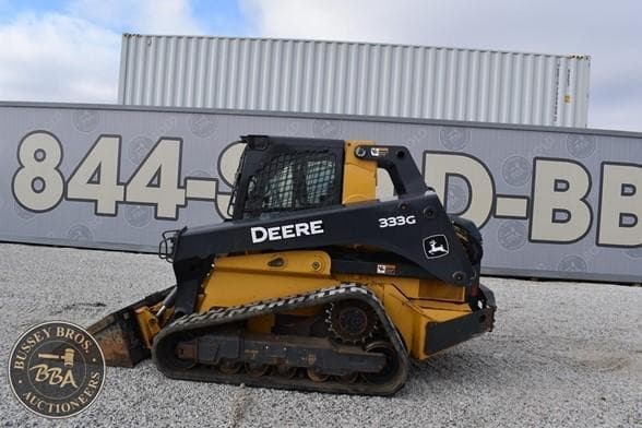 Image of John Deere 333G equipment image 2