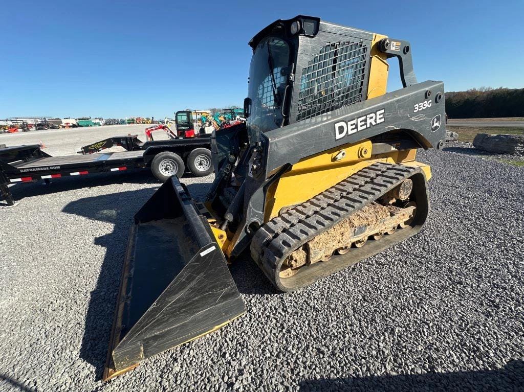 Main image John Deere 333G