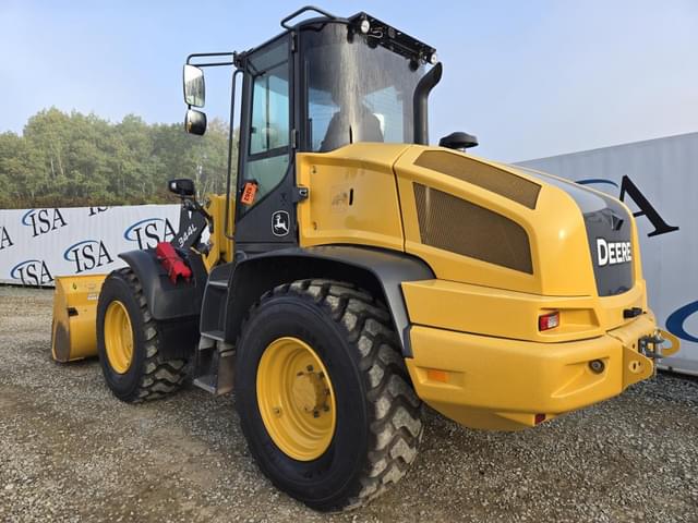 Image of John Deere 344L equipment image 2