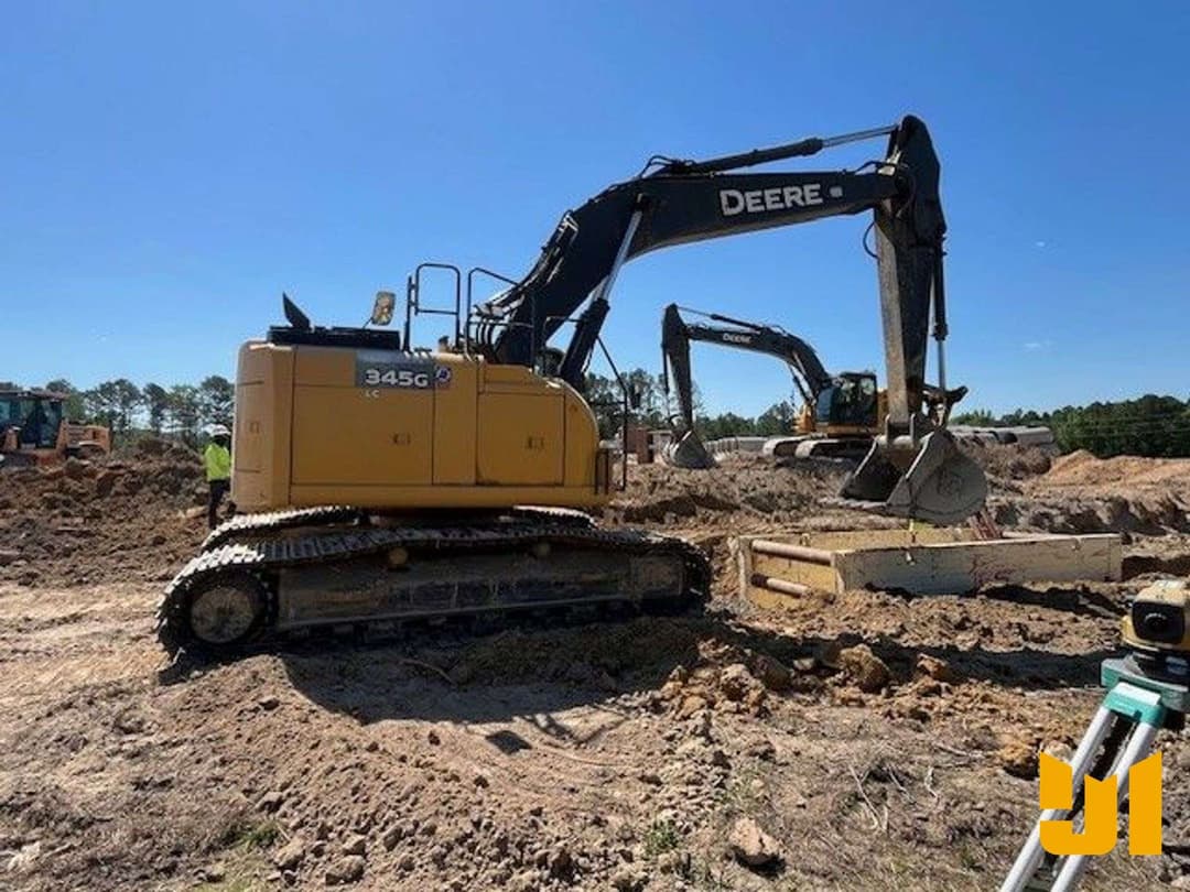 Image of John Deere 345G LC Primary Image