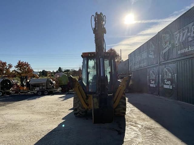 Image of John Deere 410L equipment image 2