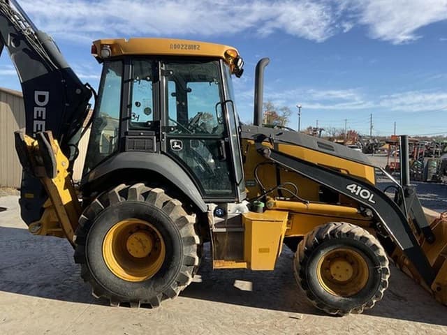 Image of John Deere 410L equipment image 4