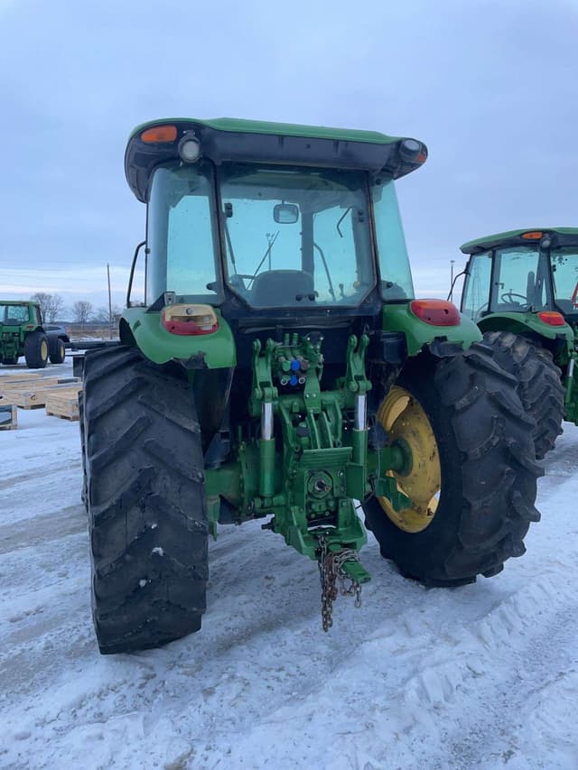 Image of John Deere 5100M equipment image 3