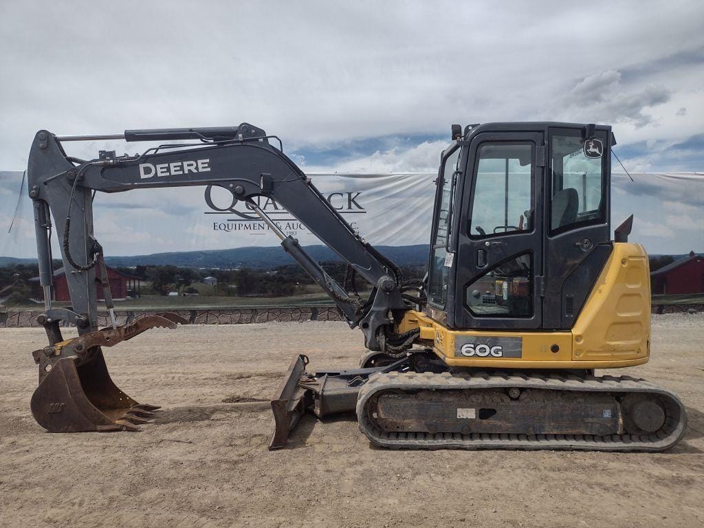 2019 John Deere 60G Equipment Image0