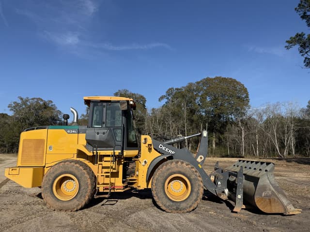 Image of John Deere 624L equipment image 3