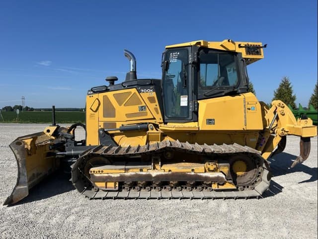 Image of John Deere 700K LGP equipment image 2