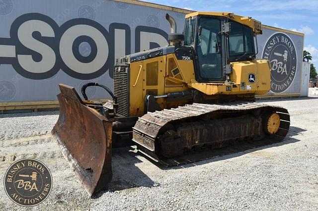 Image of John Deere 750K LGP equipment image 4
