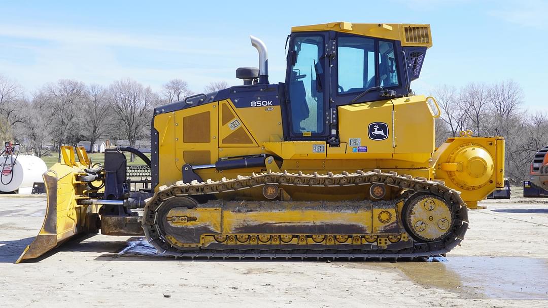 Image of John Deere 850K LGP Primary image