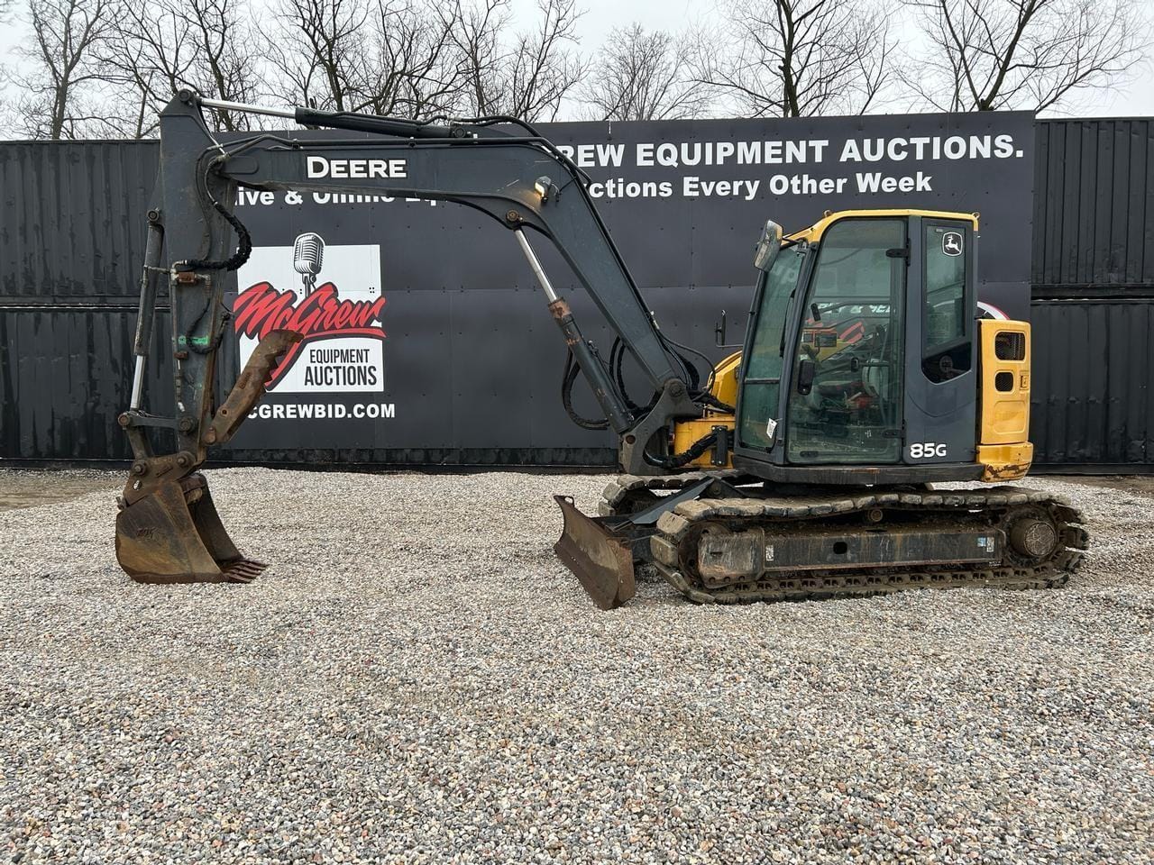 2019 John Deere 85G Equipment Image0