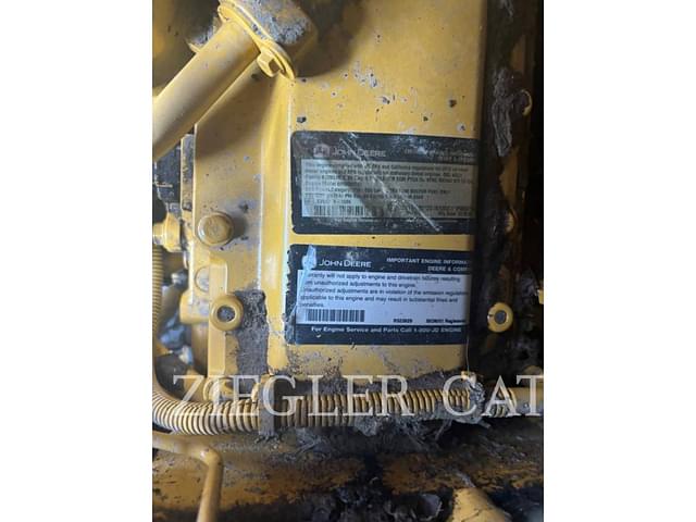 Image of John Deere 544L equipment image 1