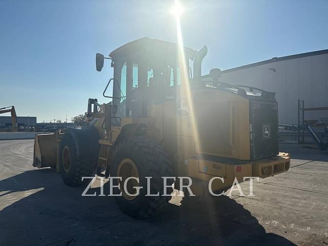 Image of John Deere 544L equipment image 4